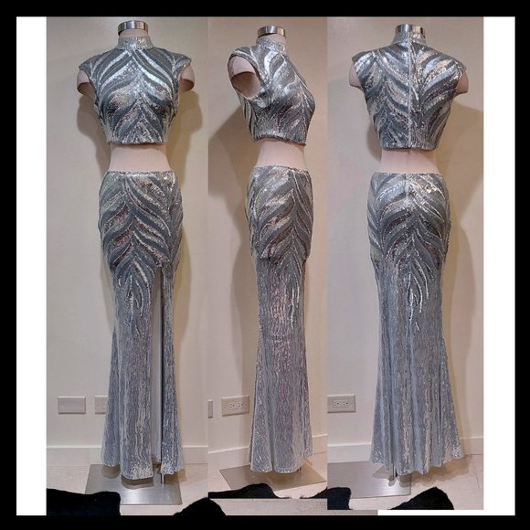 💥SPECTACULAR!💥Drama Queen Silver Sequin  Skirt Set - Picture 1 of 16